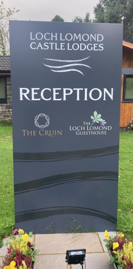 Skyline Lodge Loch Lomond Castle Lodges Баллок Экстерьер фото